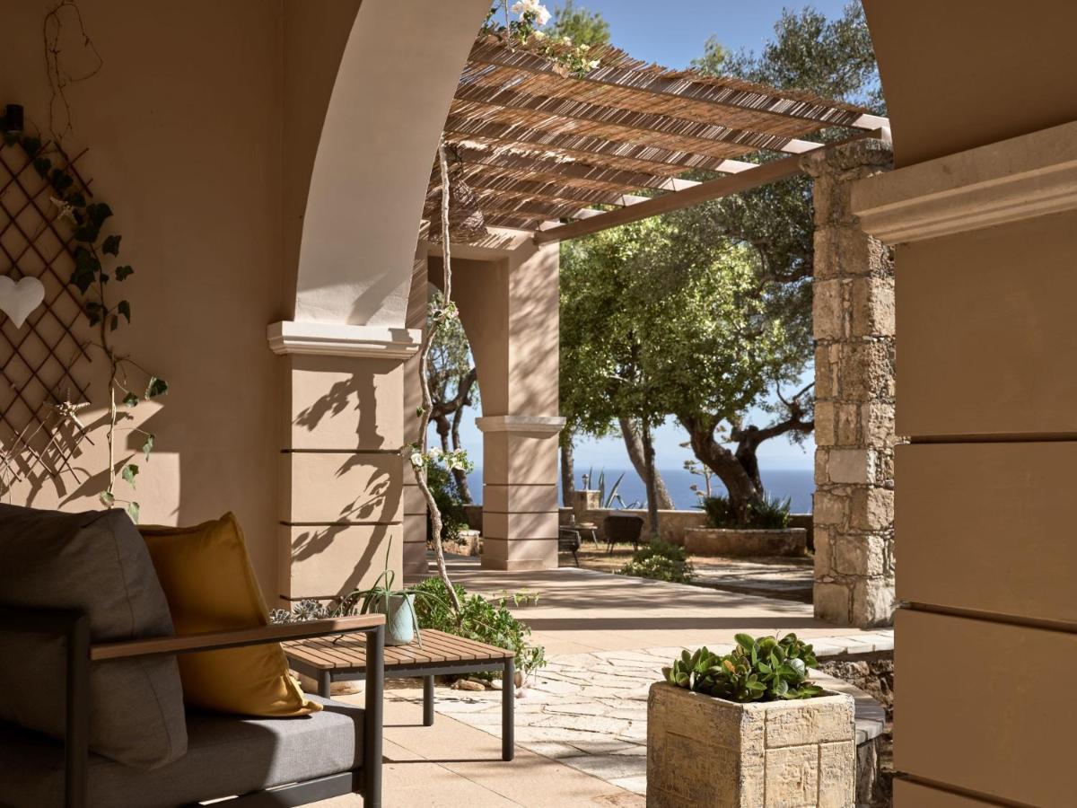 Anatoli - Tranquil Escape With Scenic Views, By Zantewize Vakantiehuis Akrotiri (Zakynthos)